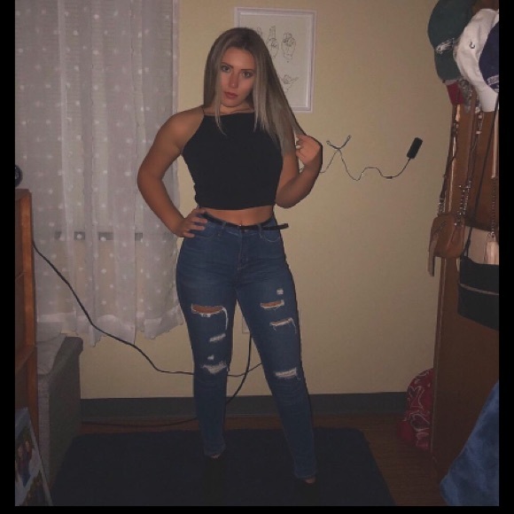 Meet your Posher, Alexsys - Picture 6 of 8